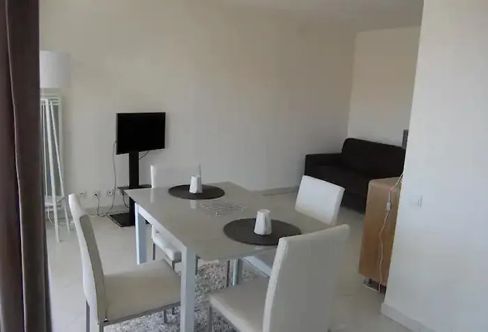 Apartament Climatise 3 Mn Du Samedi Au Samedi Antibes Juan Les Pins *